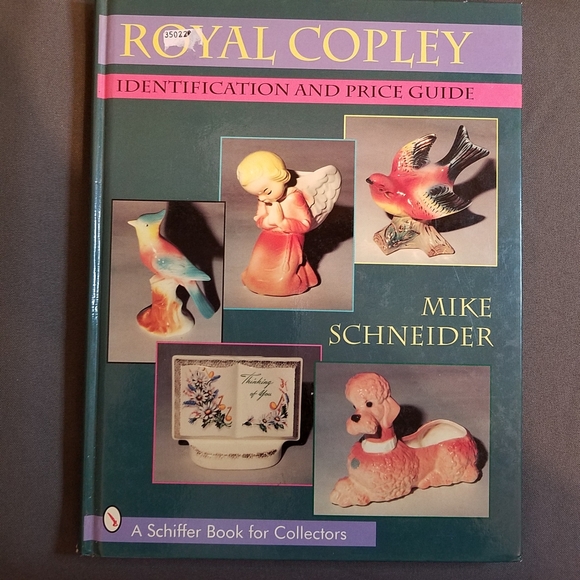 Royal Copley Identification and Price Guide hardcover book 143 pages - Picture 1 of 15